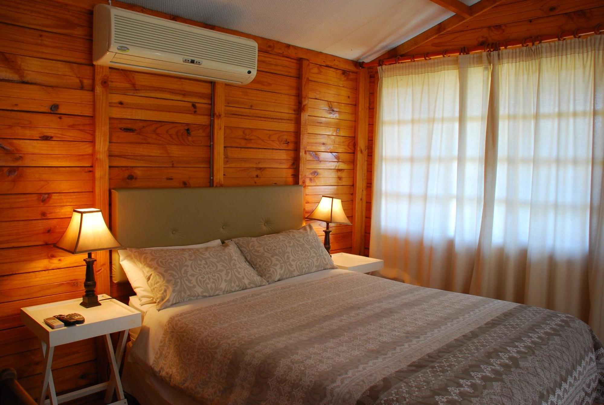 Linquenda Guest Farm Hotel Lanseria Room photo